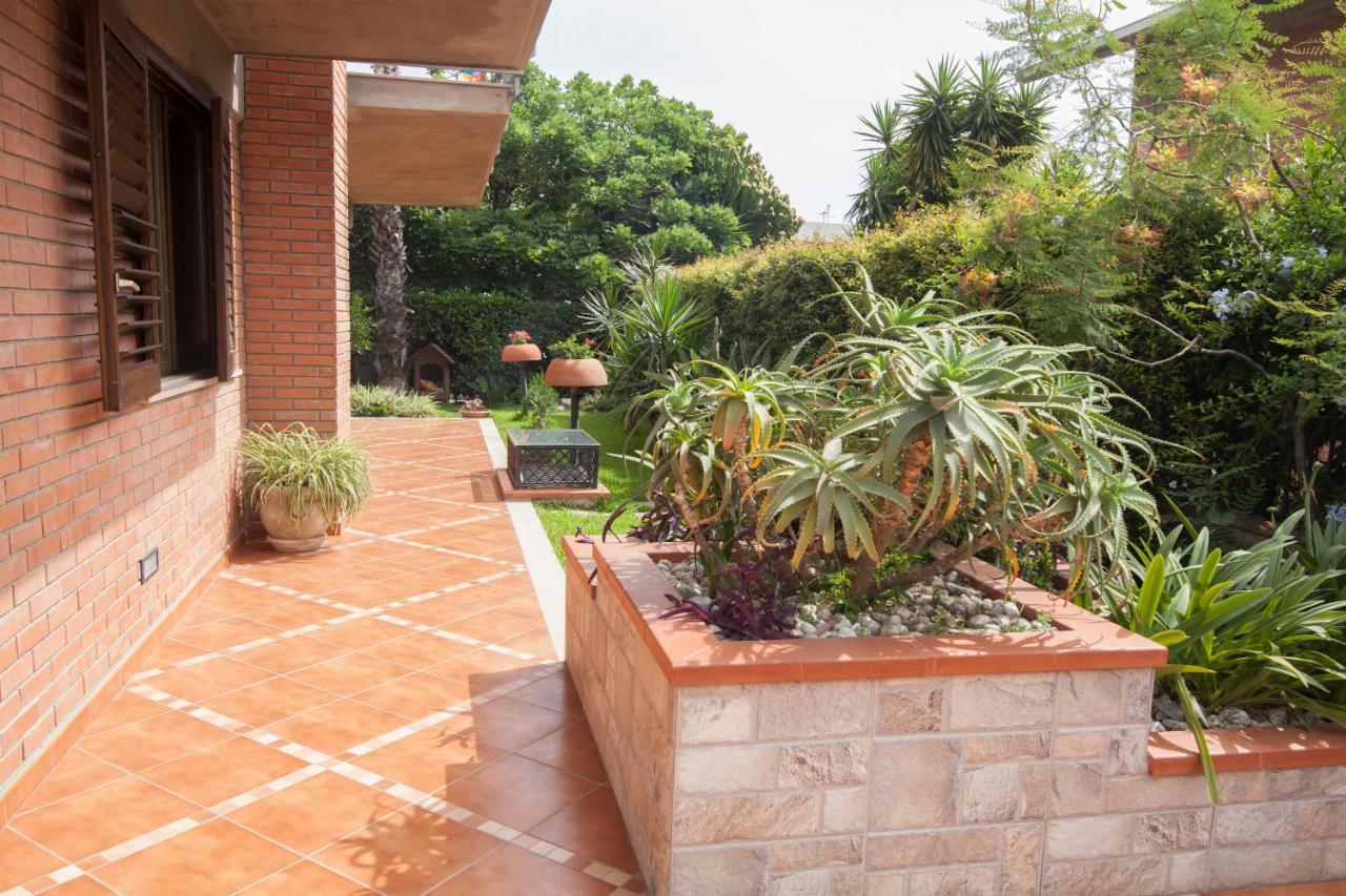 B&B Villa Carmen SantʼAlessio Siculo エクステリア 写真
